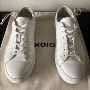 Koio Capri in triple white